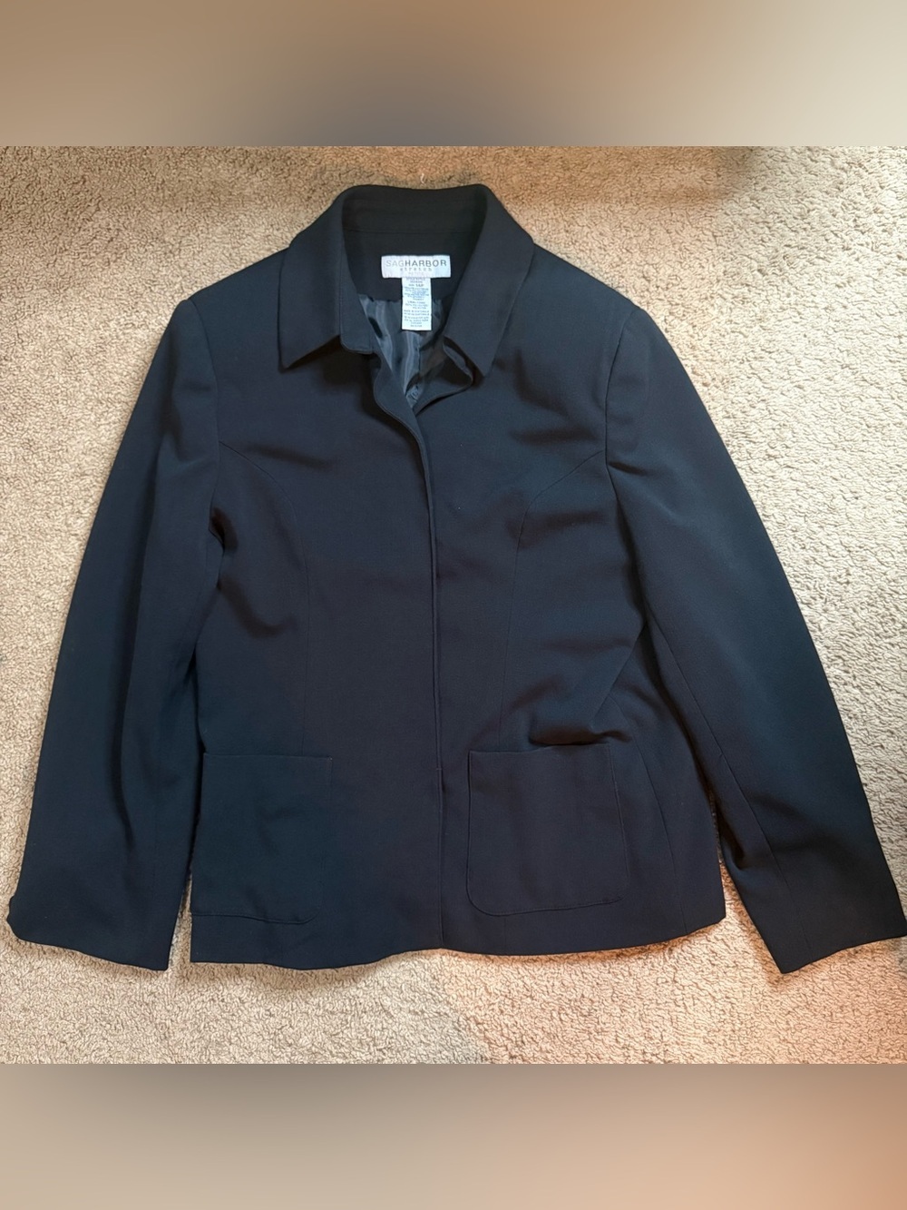Sag Harbor Women's Black Tailored jacket